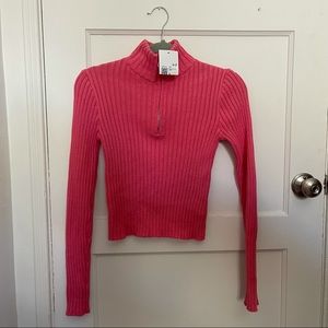 NWT F21 strawberry pink 90s style up to waist length half zip sweater